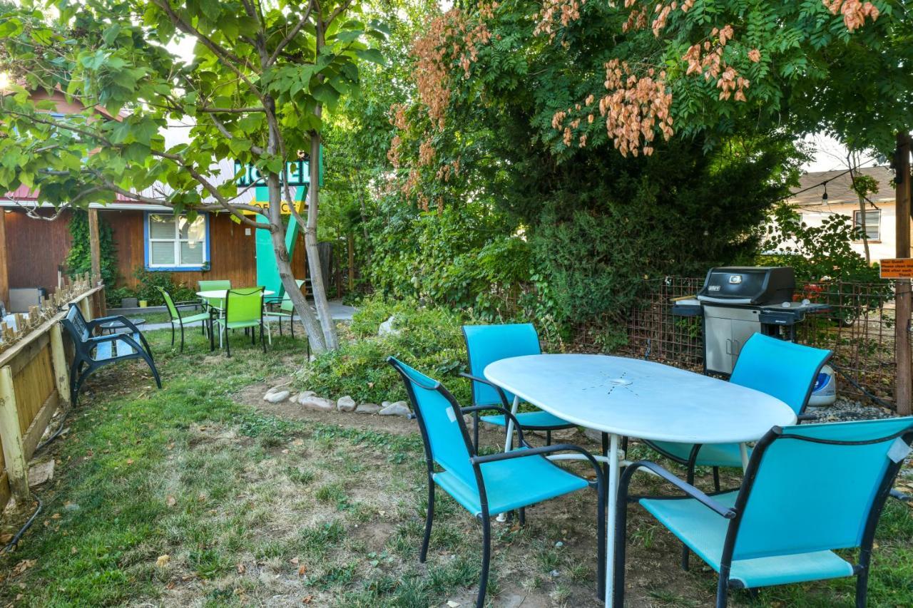 Lodge 5 - Downtown Location. Studio With Shared Hot Tub. Minutes To Arches N.P. Моуаб Екстериор снимка